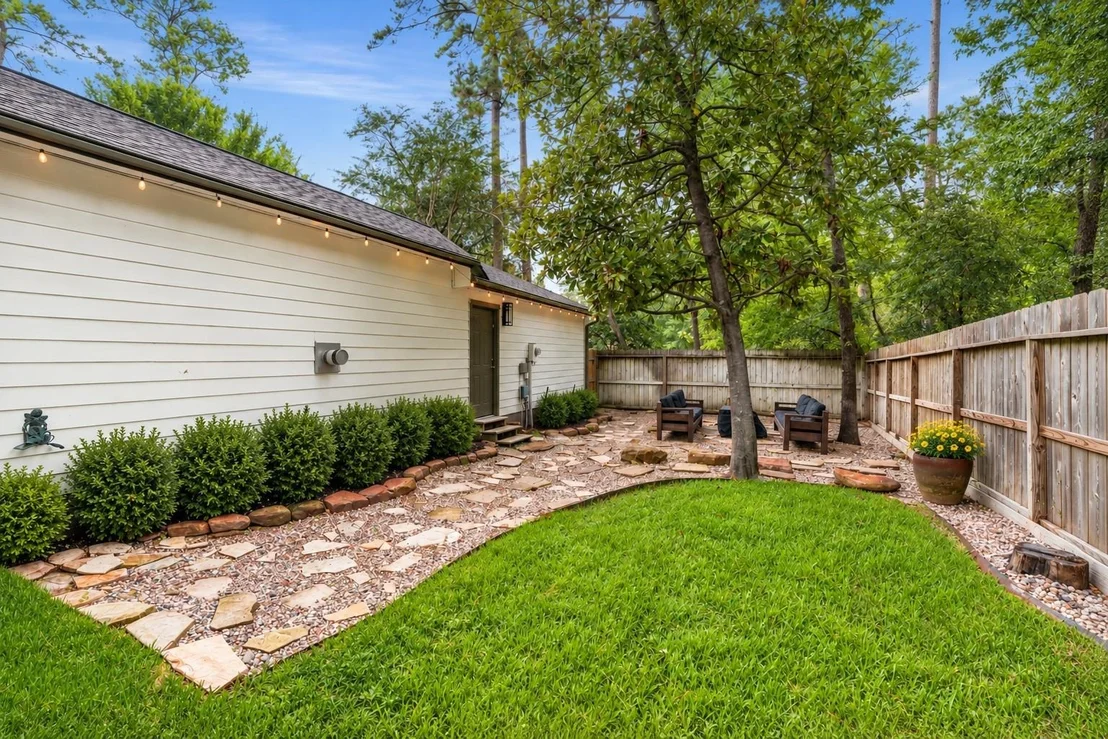 Photo of 5 Thornhedge Court