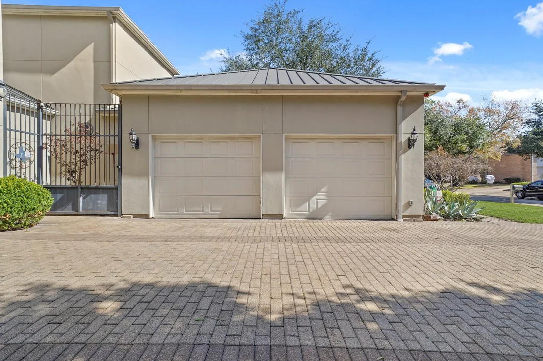 Photo of 11754 Riverview Drive