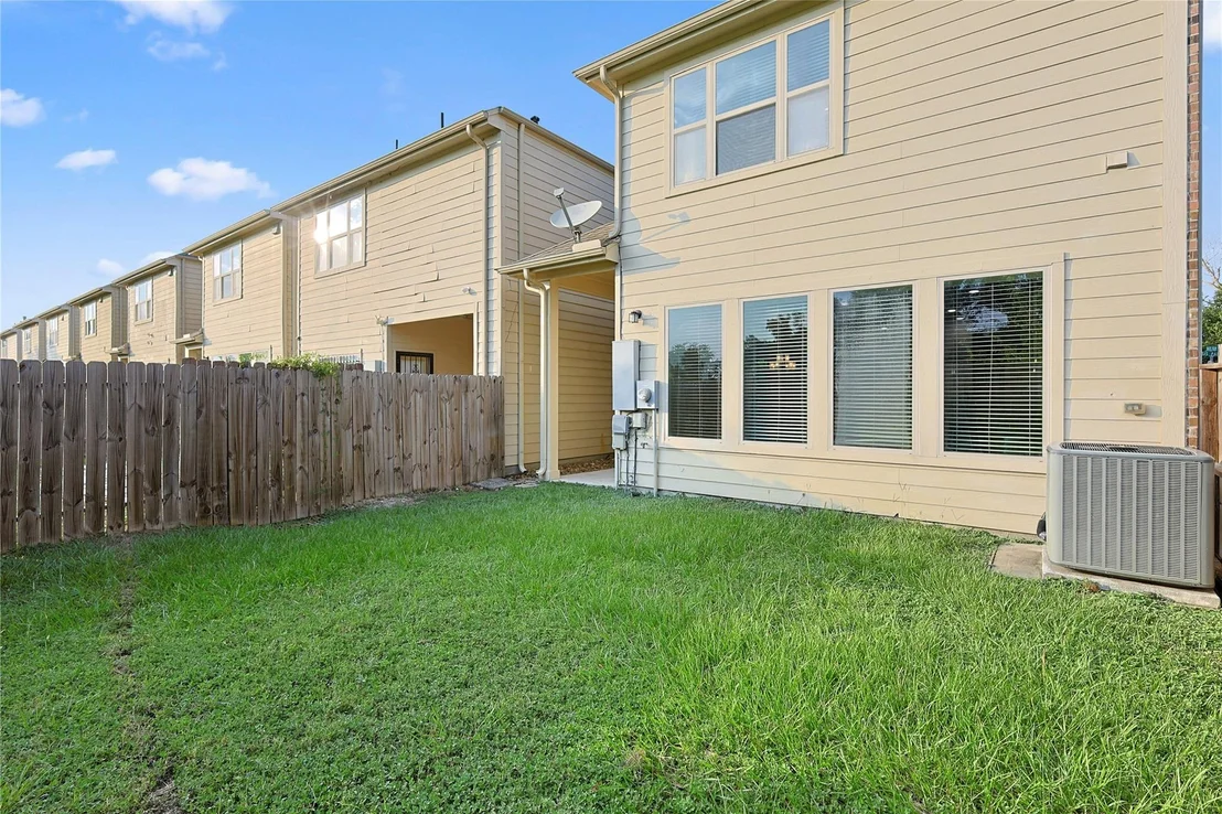 Photo of 5166 Oasis Park