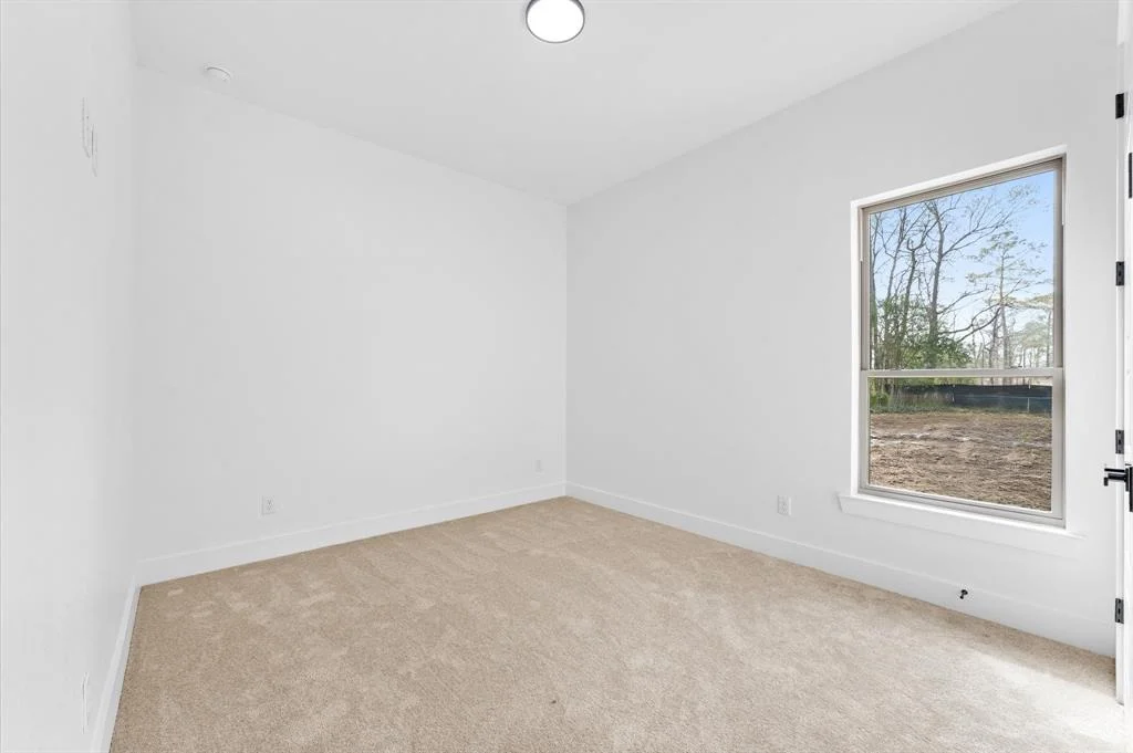Photo of 17018 Lexington Dr