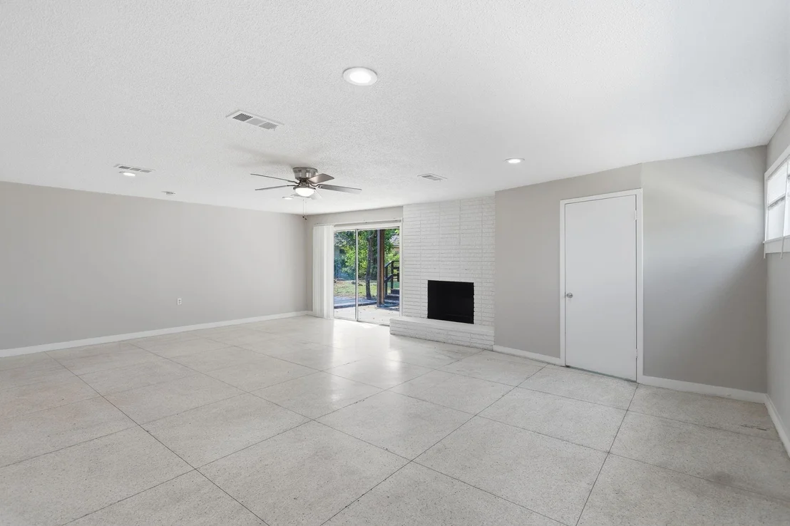 Photo of 5515 Braesvalley Drive