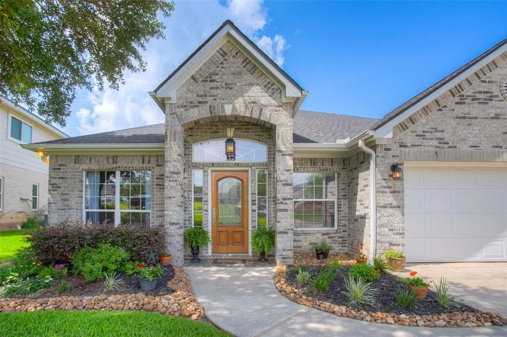 Photo of 13690 Shoreline Drive