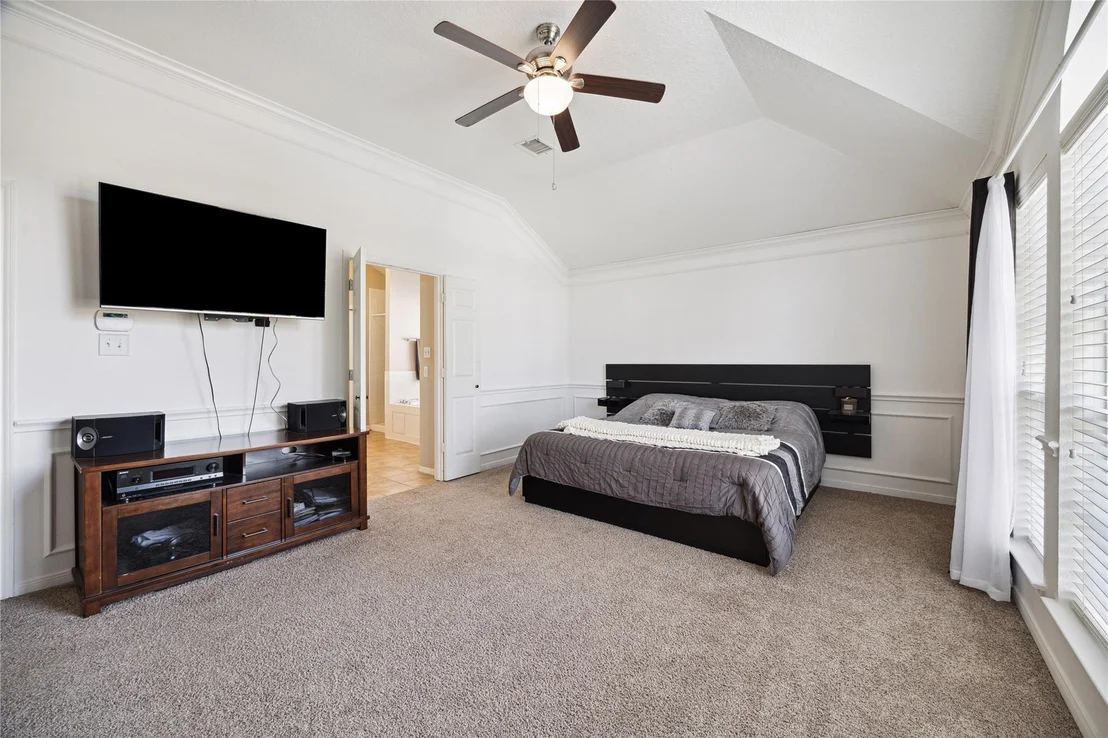Photo of 25619 Oakridge Forest Lane
