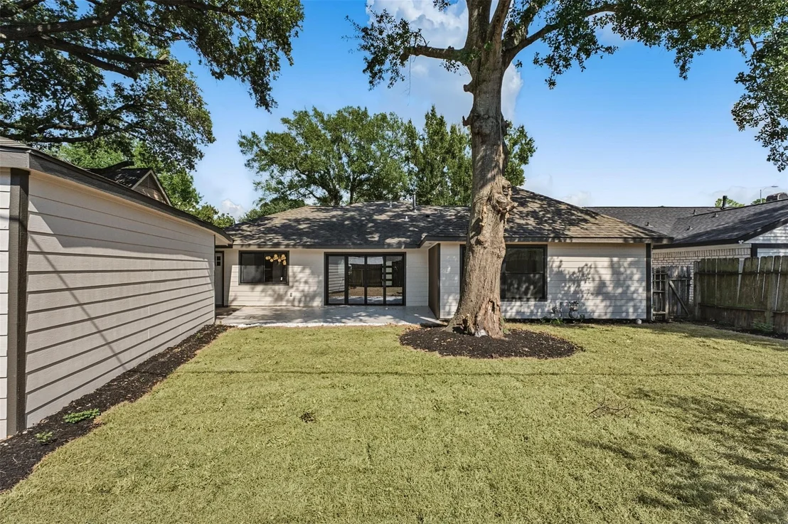 Photo of 2807 Shadowdale Drive