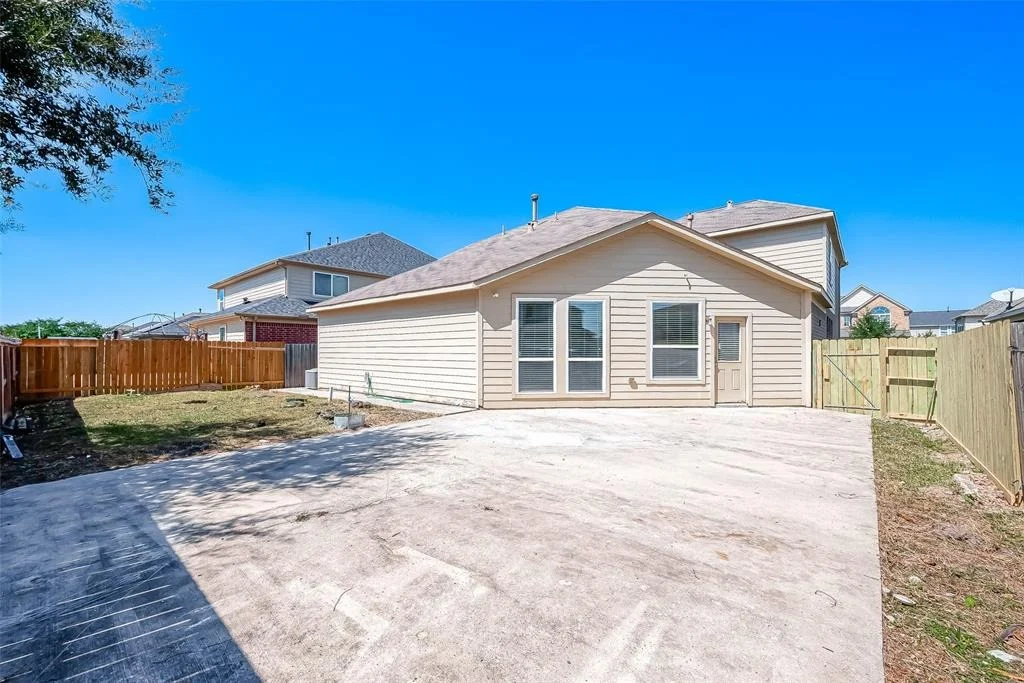 Photo of 9966 Wing Street
