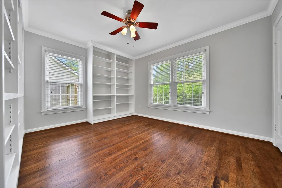 Photo of 1038 Lamonte Lane
