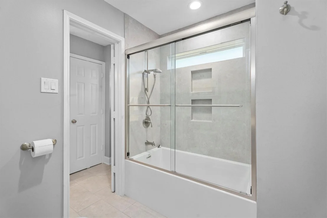 Photo of 3411 Lost Oak Drive