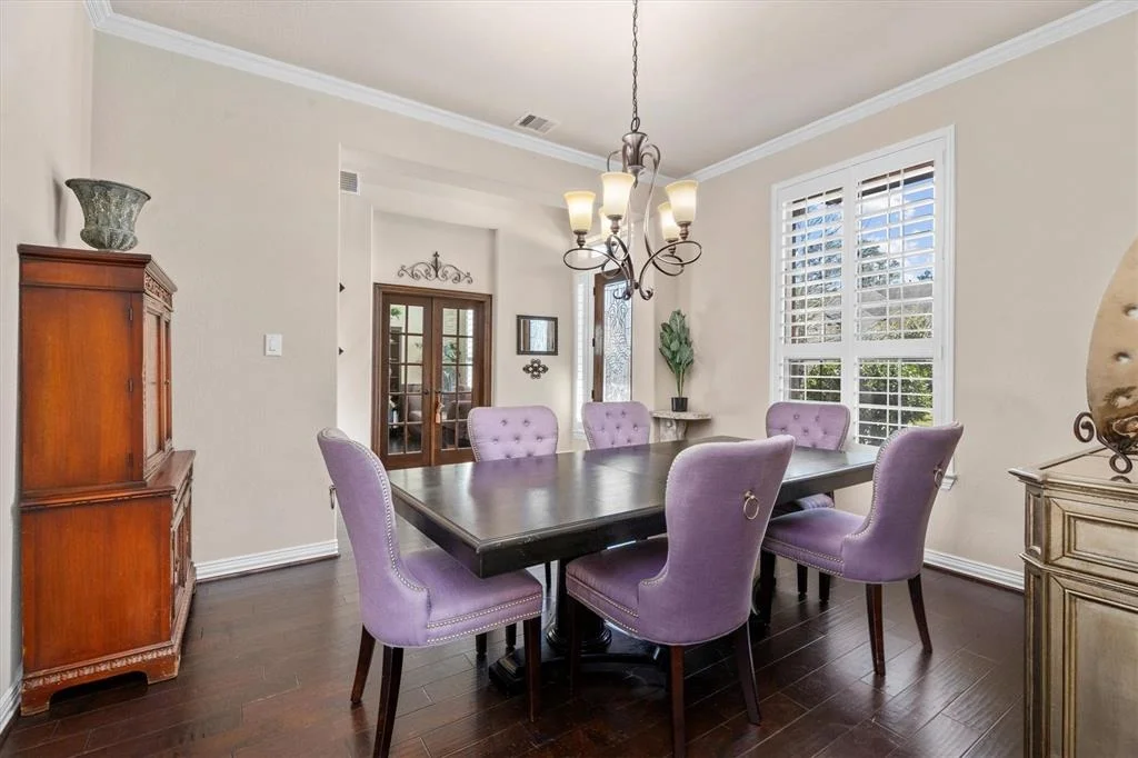 Photo of 7626 Langley Road