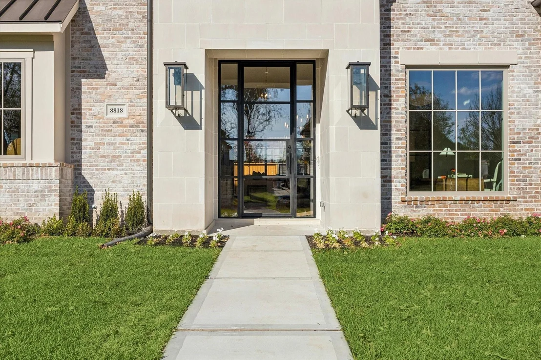 Photo of 8818 Echo Valley Drive