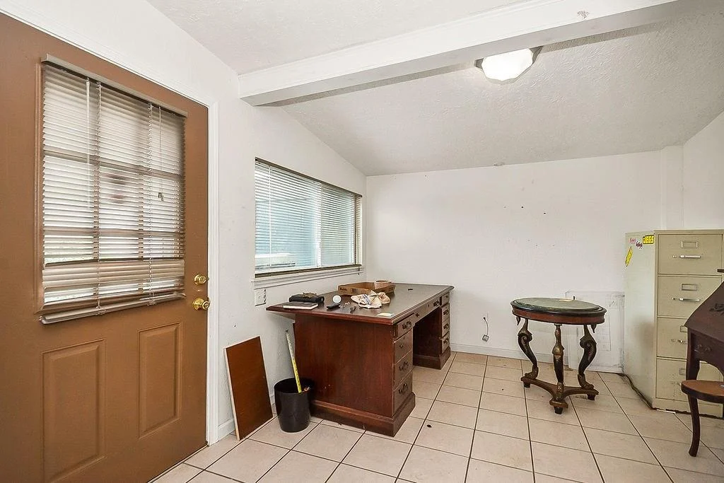 Photo of 4415 W Bayshore Drive