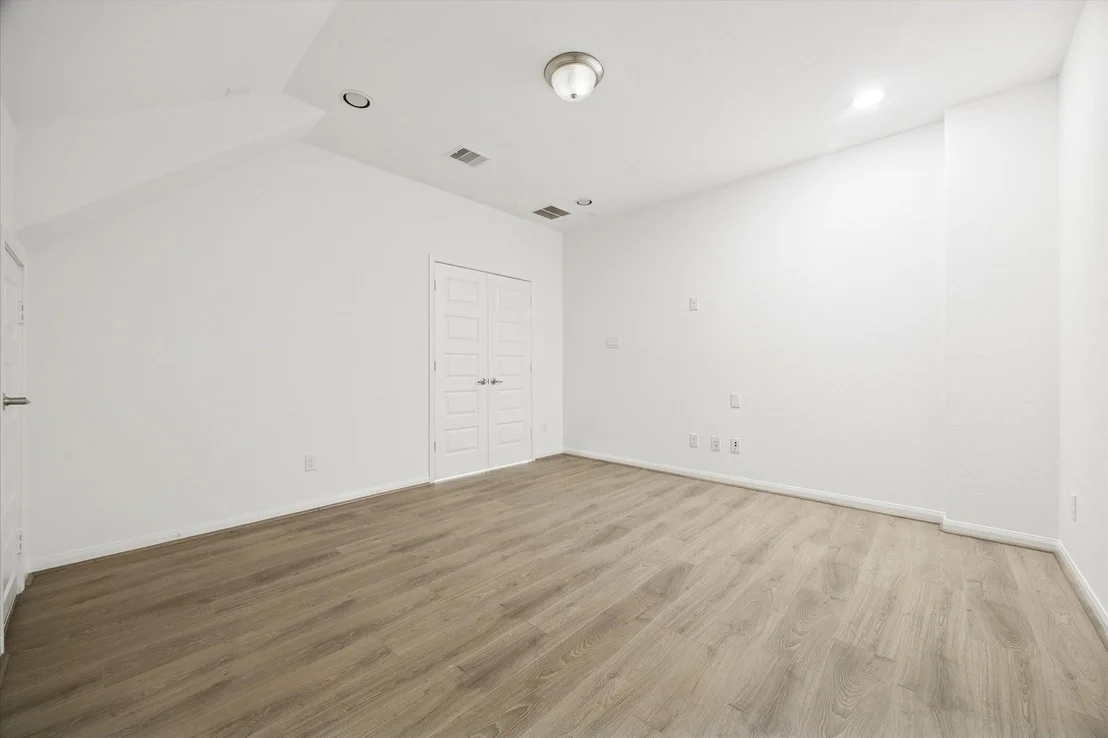 Photo of 38 Scepter Ridge