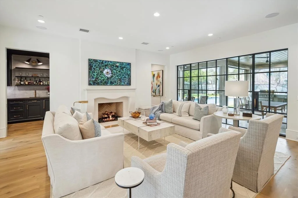 Photo of 415 Coachman Lane