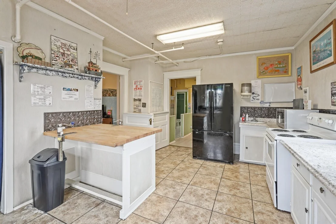 Photo of 1030 4th Street
