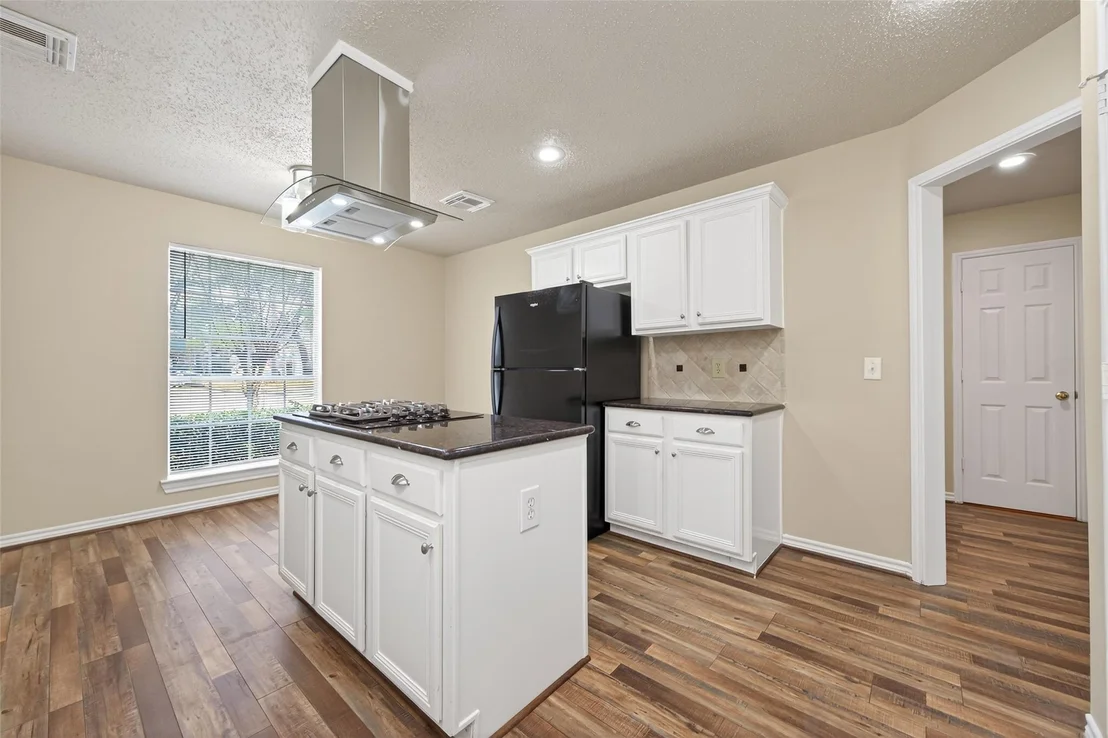 Photo of 19139 Long Timber Drive