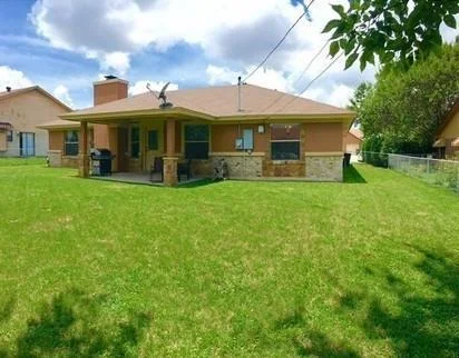 Photo of 3210 Edgewood Drive