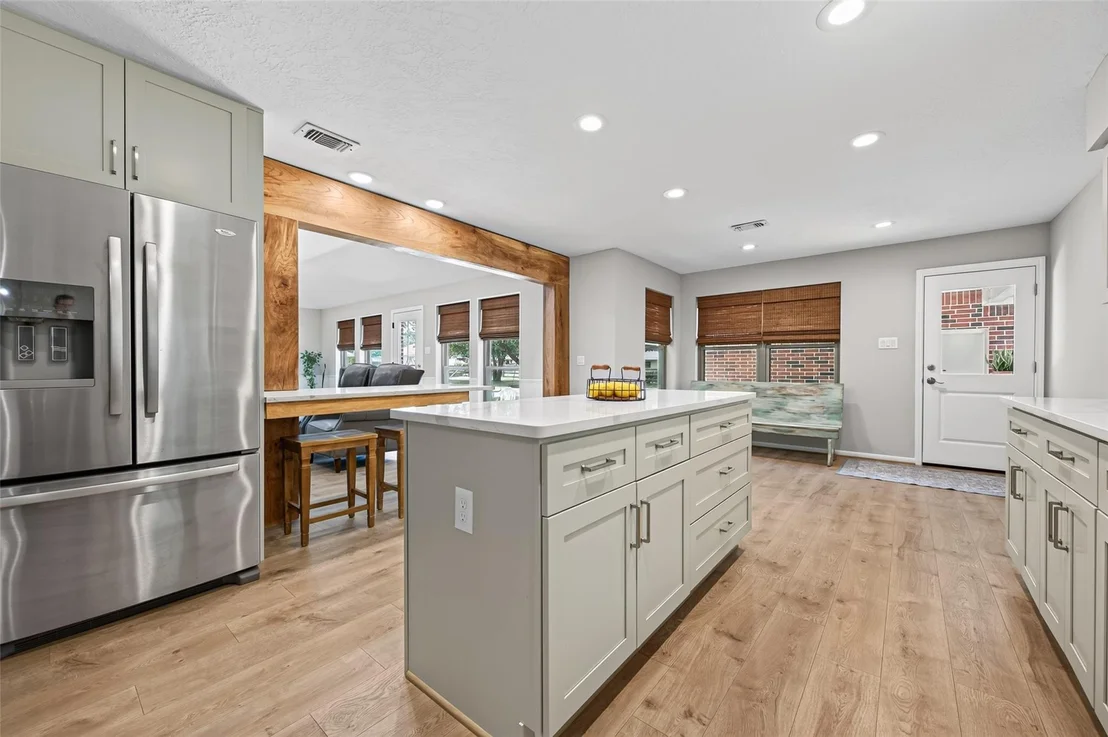 Photo of 18903 Grosbeak Lane