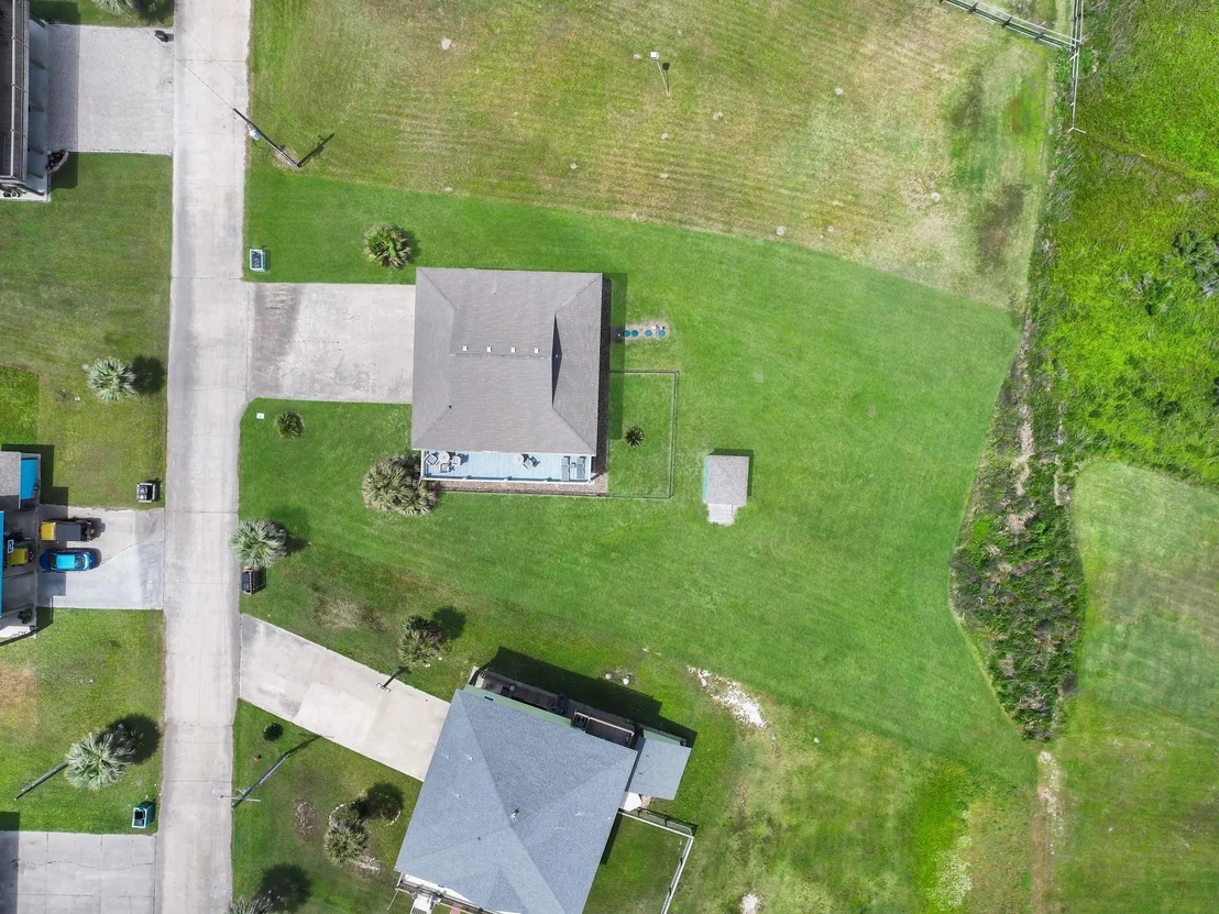 Photo of 962 Surfside Drive