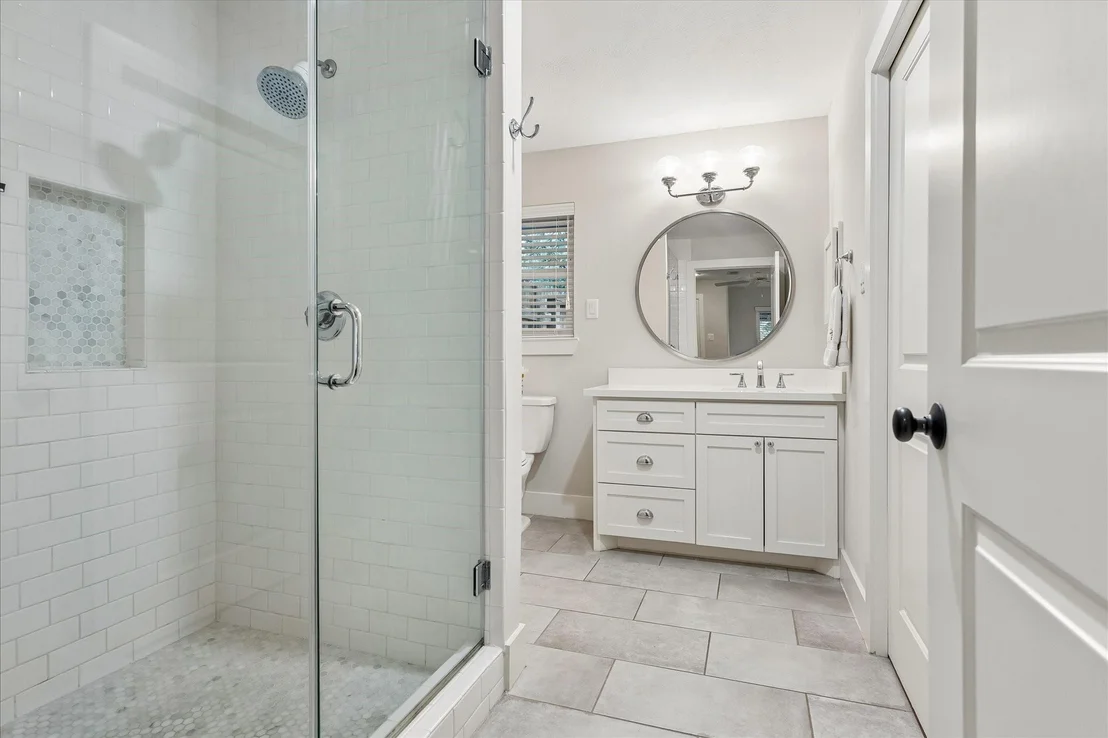 Photo of 2106 Saxon Drive