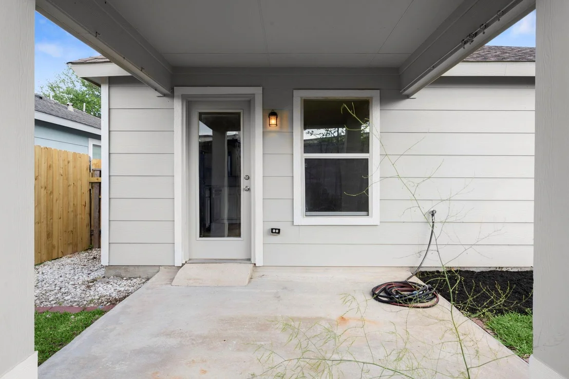 Photo of 3602 Fuller Bluff Drive