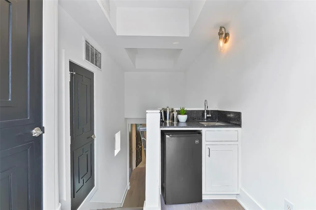 Photo of 1408 Wrightwood Street