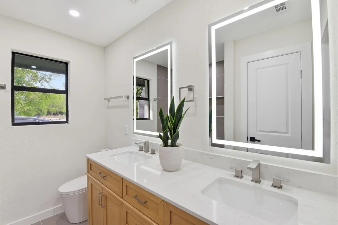 Photo of 1011 Sycamore Road