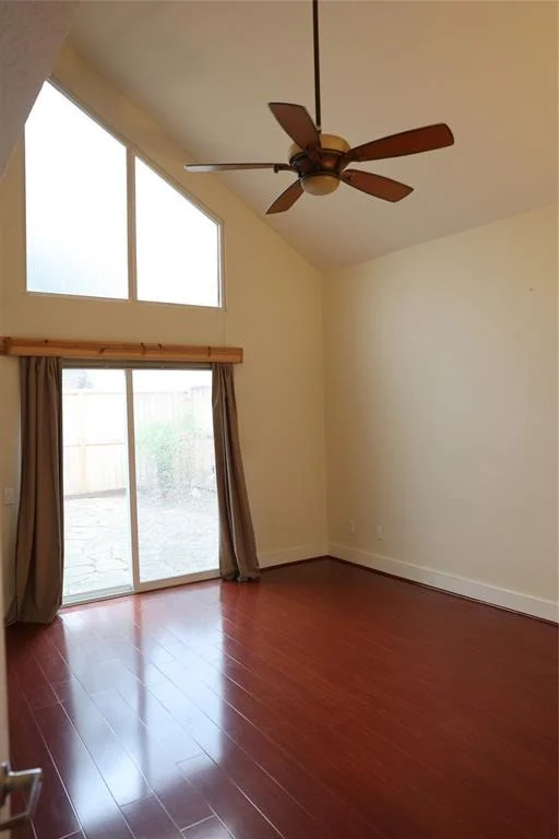 Photo of 1035 Wirt Road