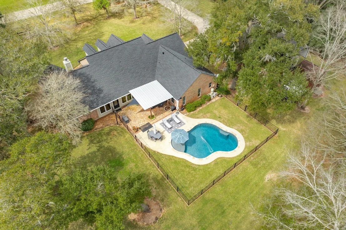 Photo of 2403 Whitetail Lane