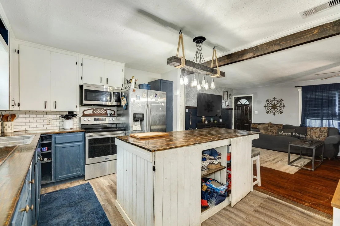 Photo of 302 Britt Bailey Blvd