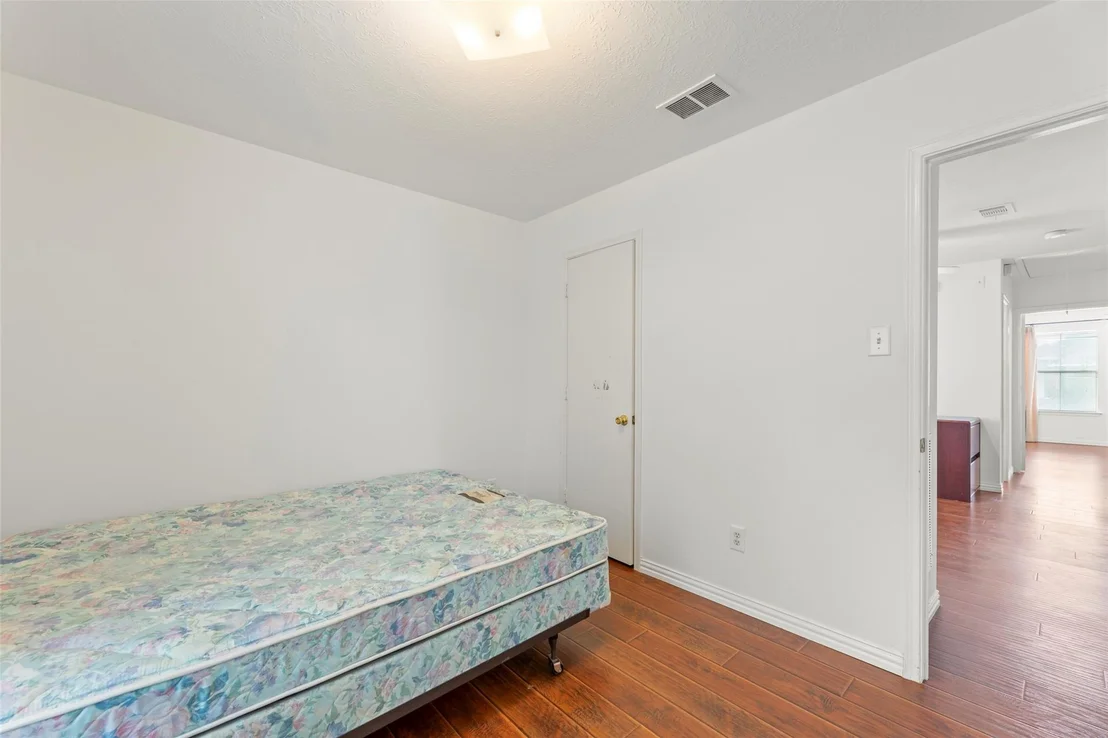 Photo of 8252 Golf Green Circle