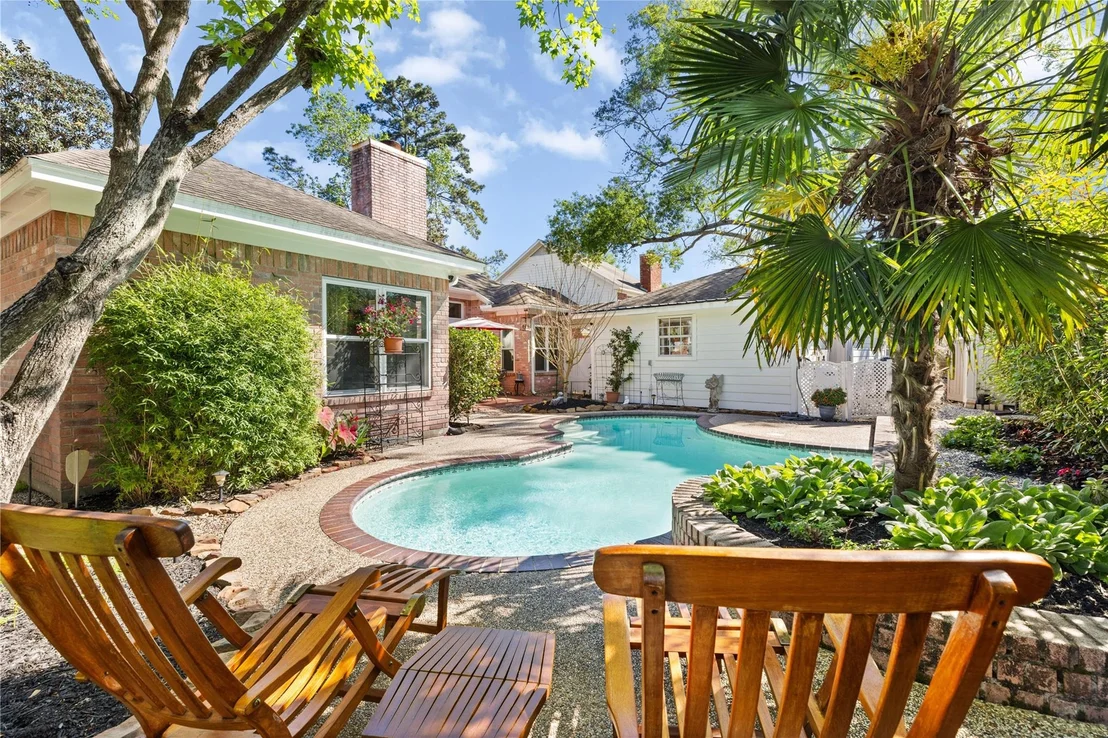 Photo of 3902 Haven Pines Drive