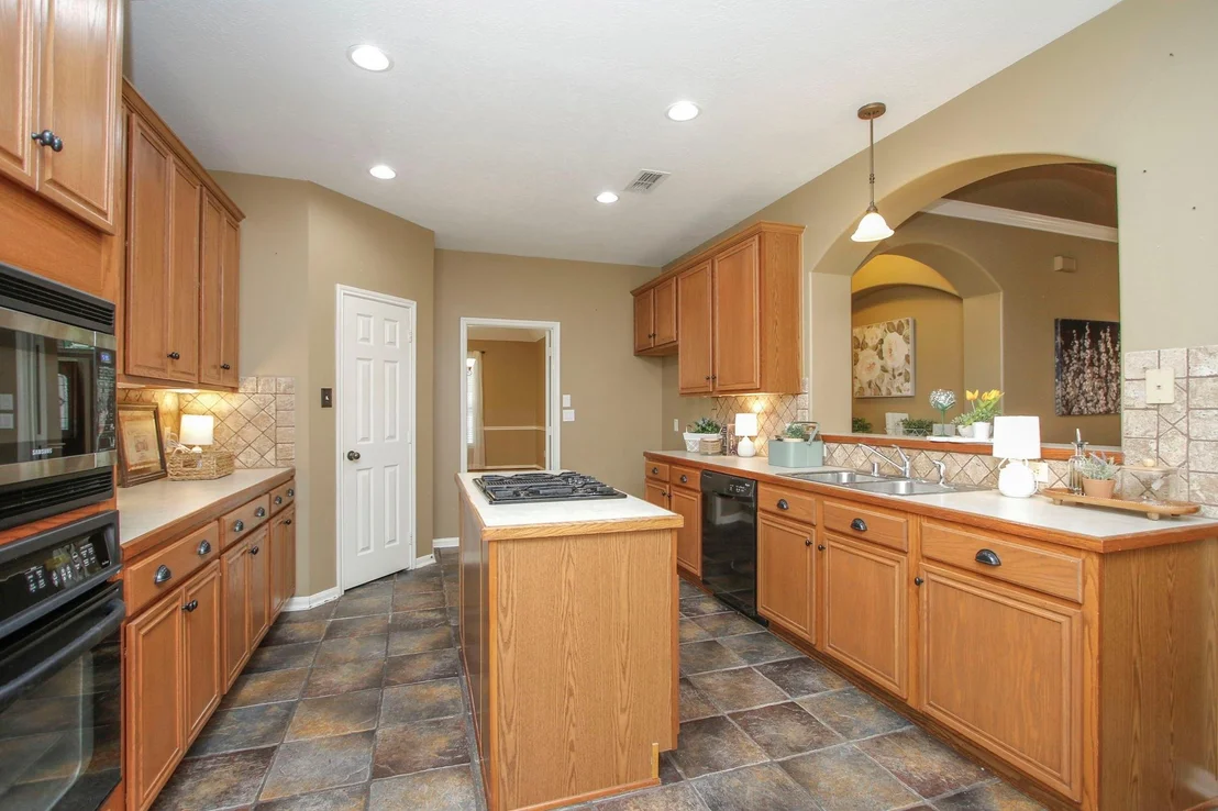 Photo of 9203 Memorial Pines Way