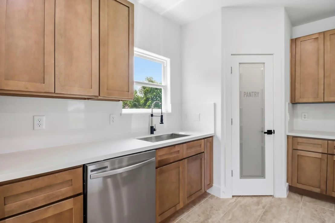 Photo of 17307 Crows Nest Way