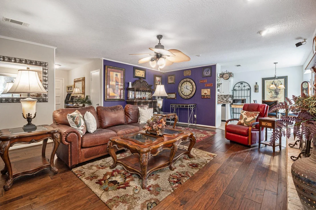Photo of 830 Seamaster Drive