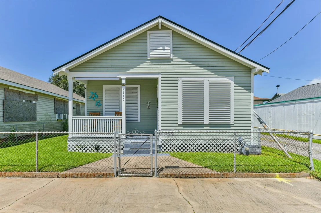 Photo of 2115 Jack Johnson Boulevard
