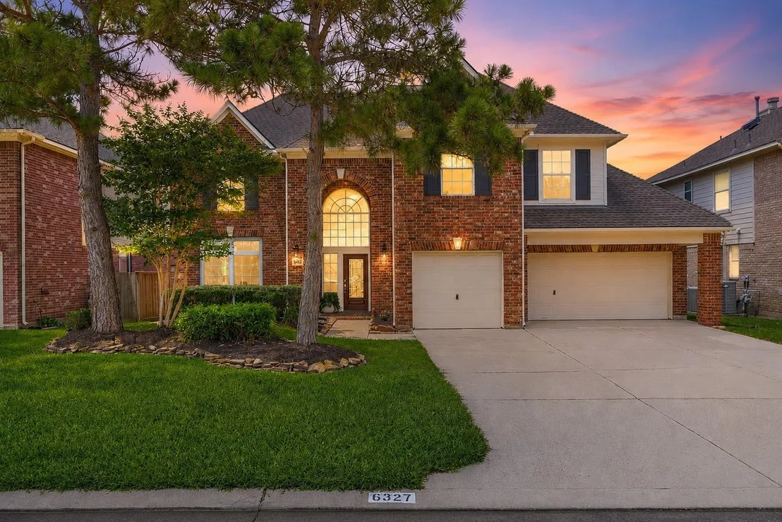 Photo of 6327 Holden Mills Drive