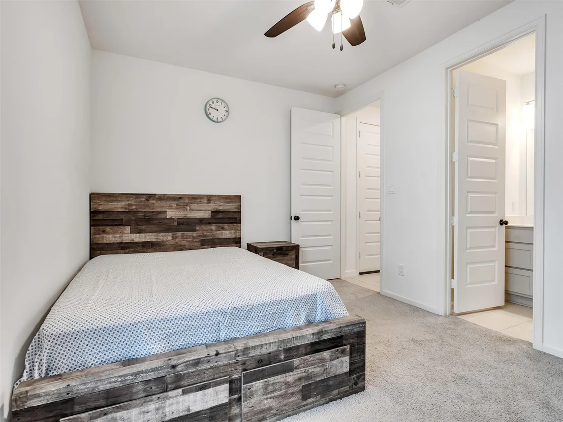 Photo of 5014 Eliot Place