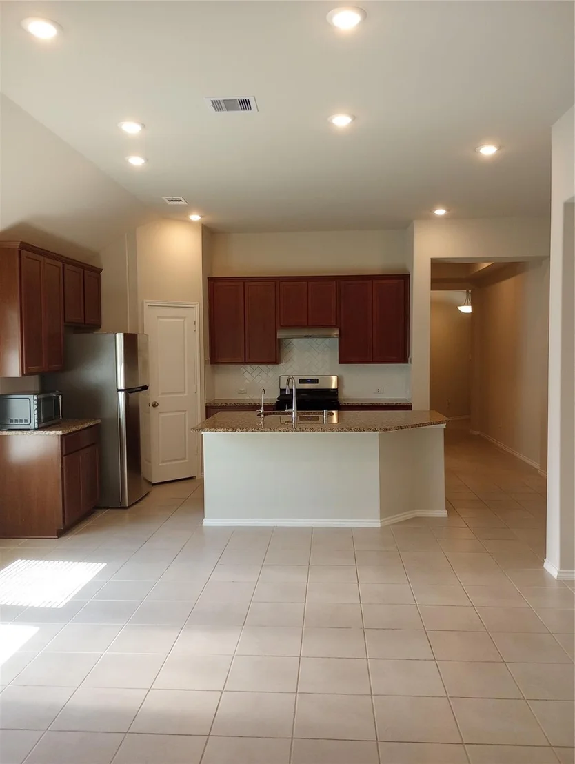 Photo of 31053 Regal Elm Lane