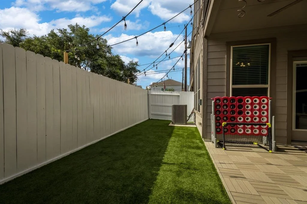 Photo of 2121 Sequoia Woods Drive