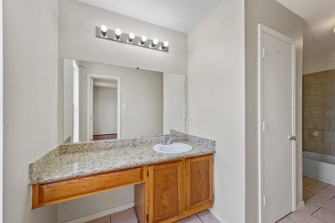Photo of 11702 Evesborough Drive