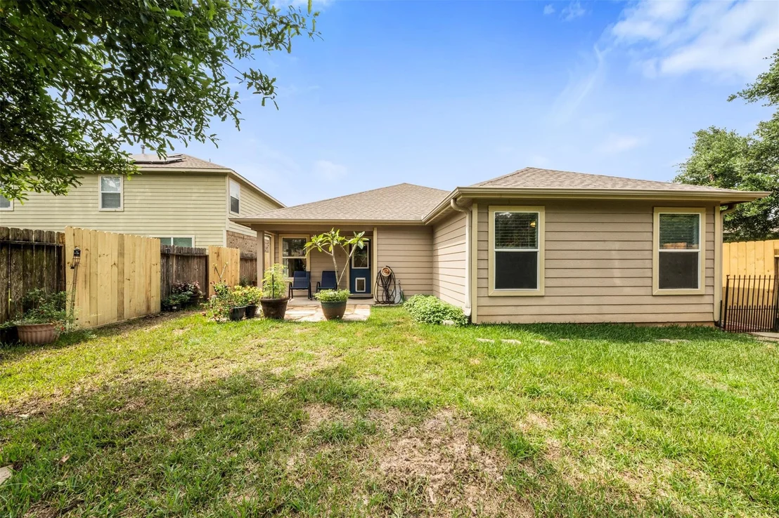 Photo of 9750 Gulfstream Drive