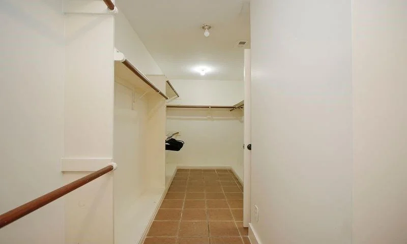Photo of 8006 Albin Lane