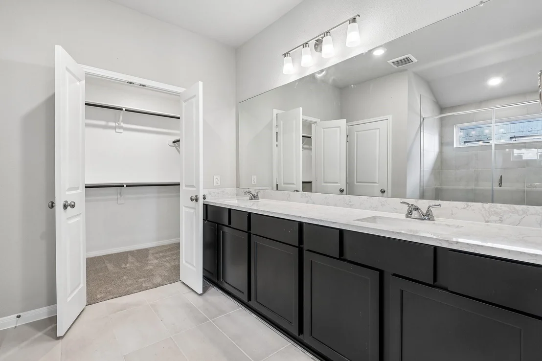 Photo of 21115 Sunlight Grove Drive