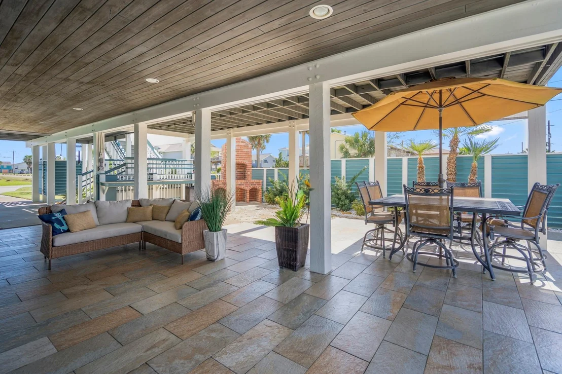 Photo of 16544 John Silver Road