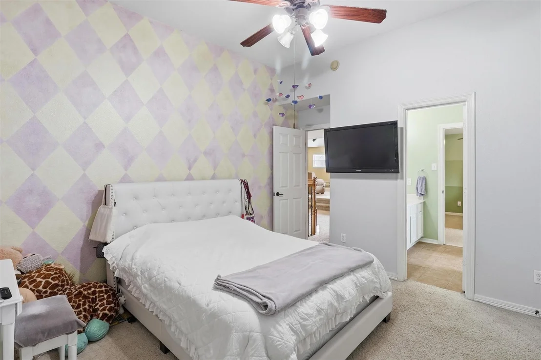 Photo of 20318 Pebble Hollow