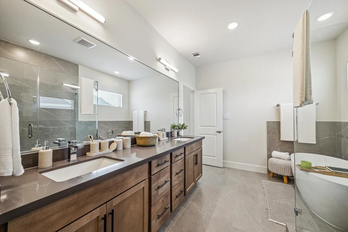 Photo of 1508 Colonial Gorge Drive