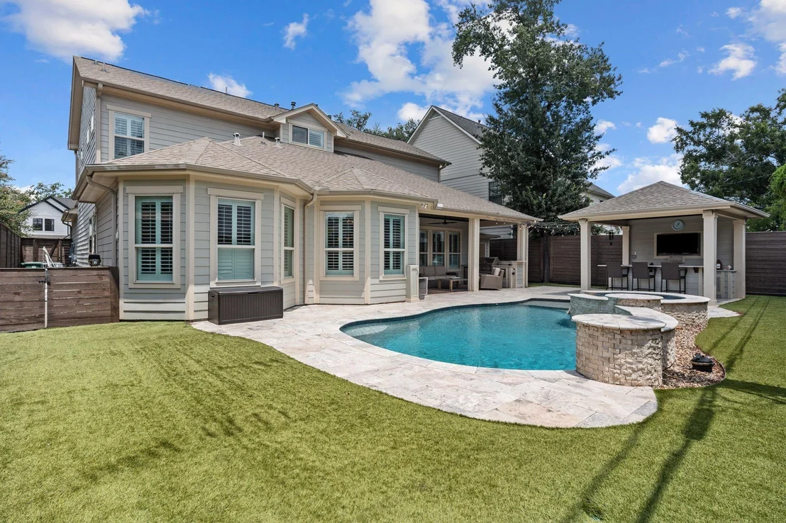 Photo of 1217 Chippendale Road