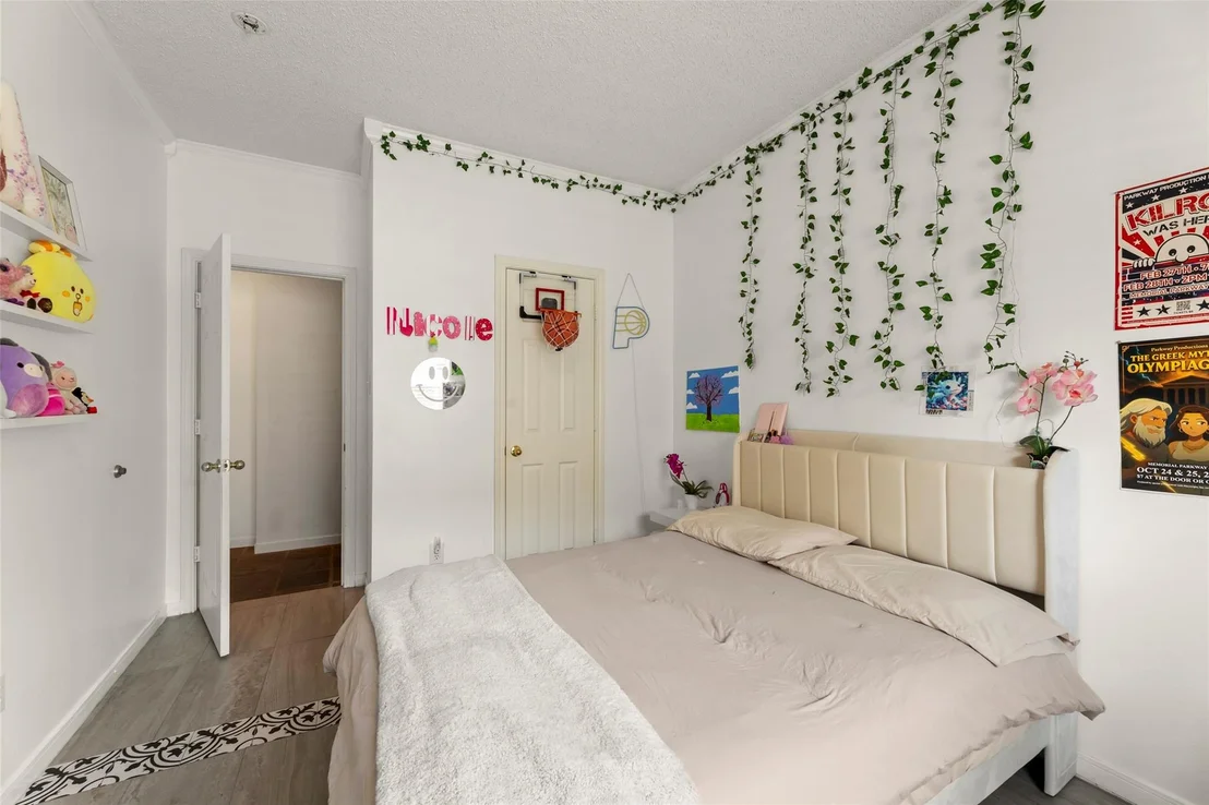 Photo of 1519 Brook Grove Drive