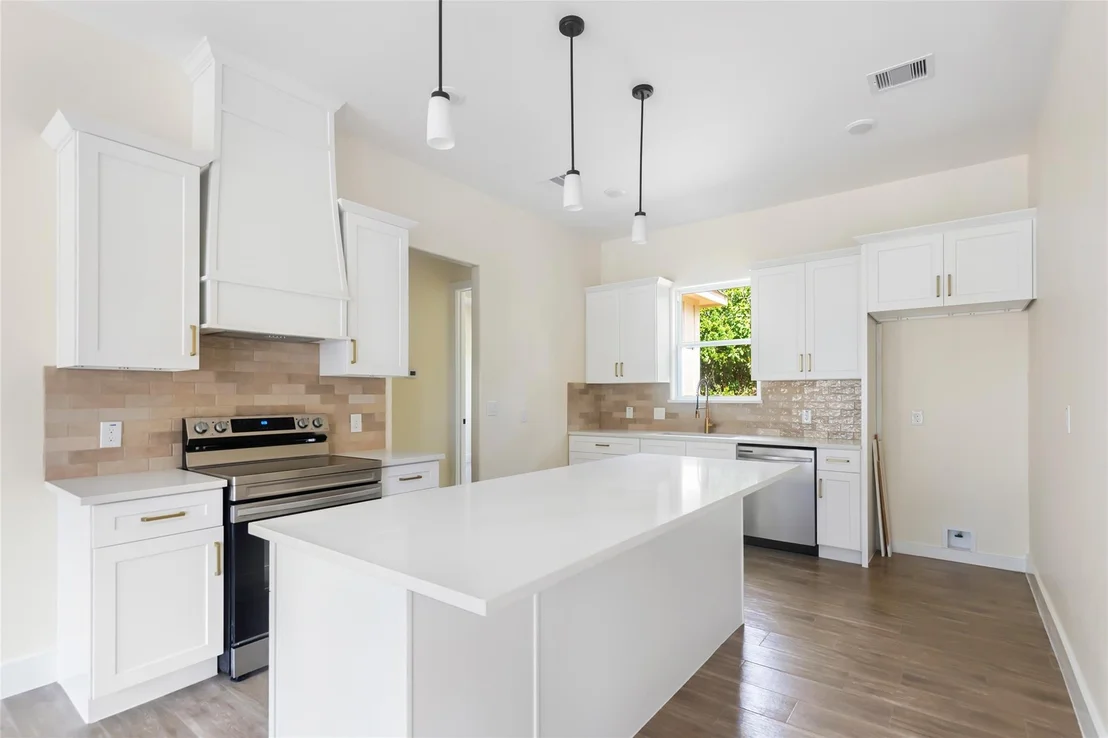Photo of 1302 Lamar Street