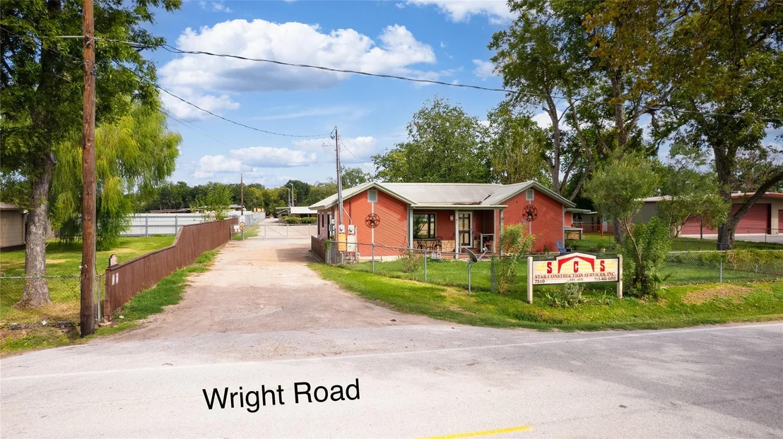 Photo of 7438 Wright Road