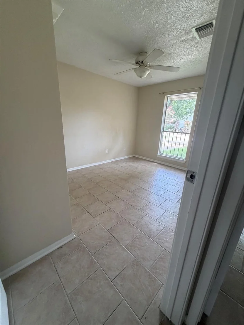 Photo of 13310 Robinglen Drive